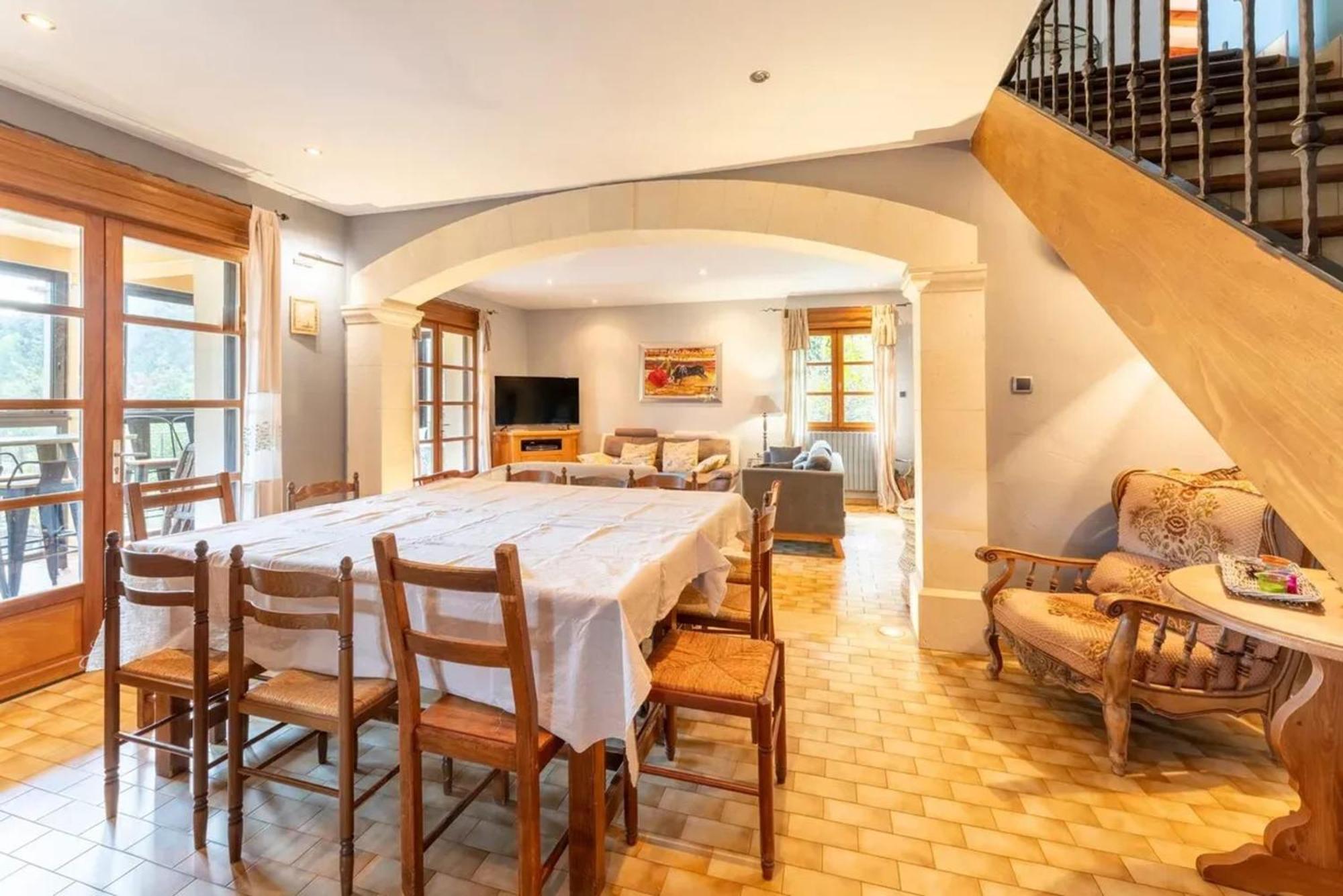Villa Spacieuse A Vezenobres Avec Piscine Privee エクステリア 写真