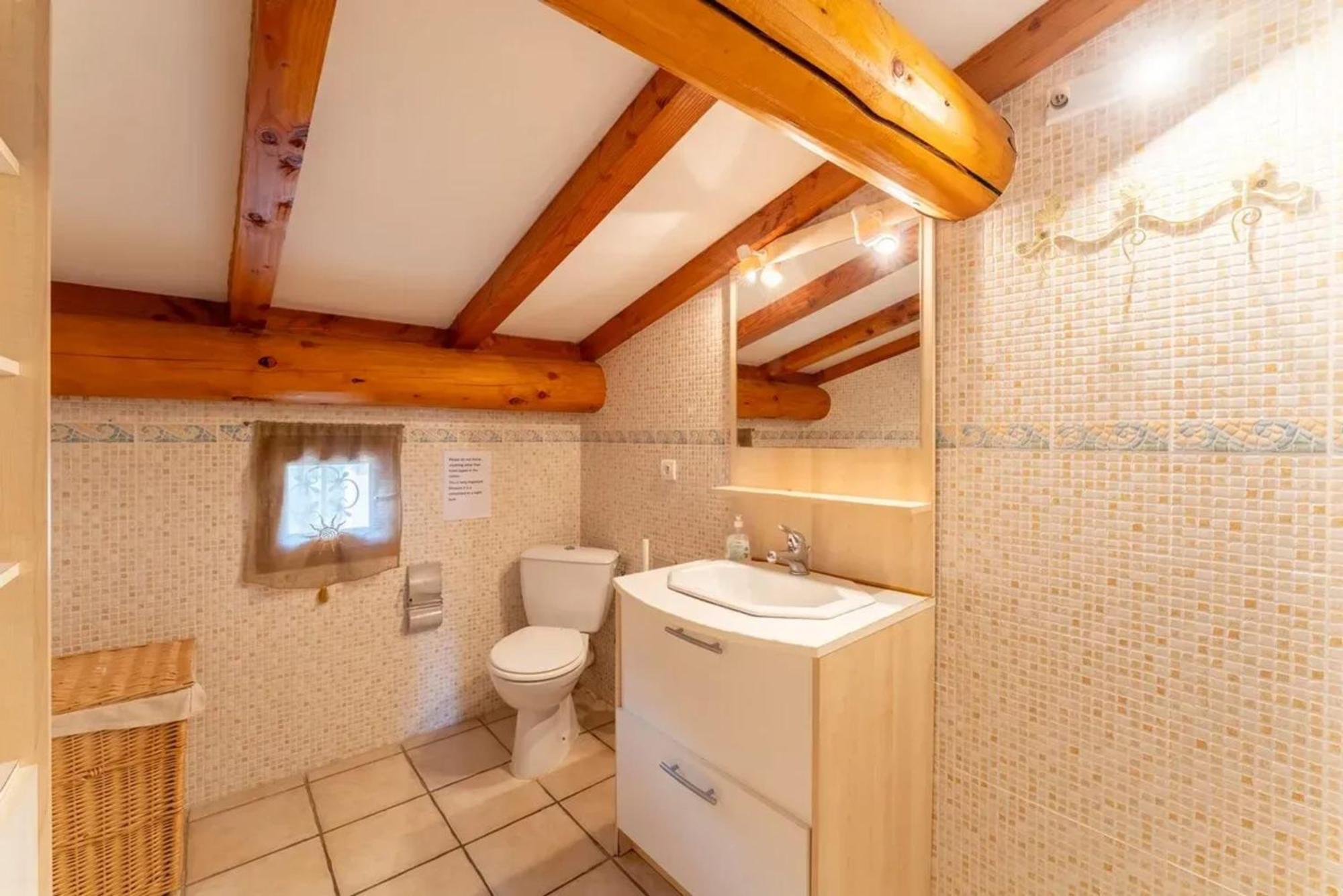 Villa Spacieuse A Vezenobres Avec Piscine Privee エクステリア 写真